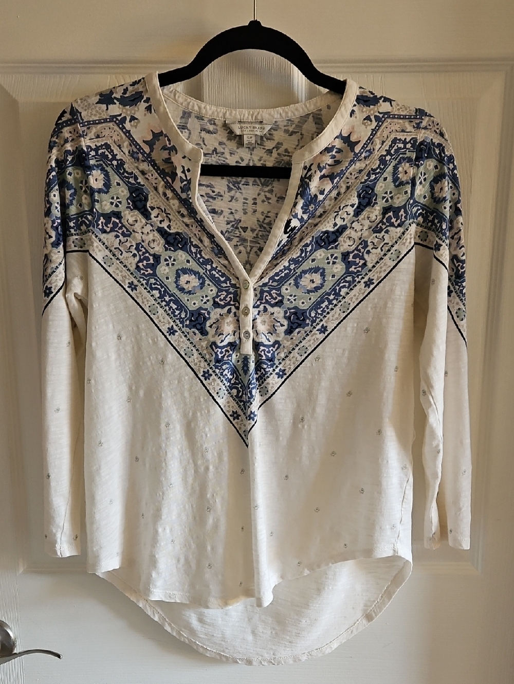 Lucky Brand White Long Sleeve Henley Top with Blue and Green Print